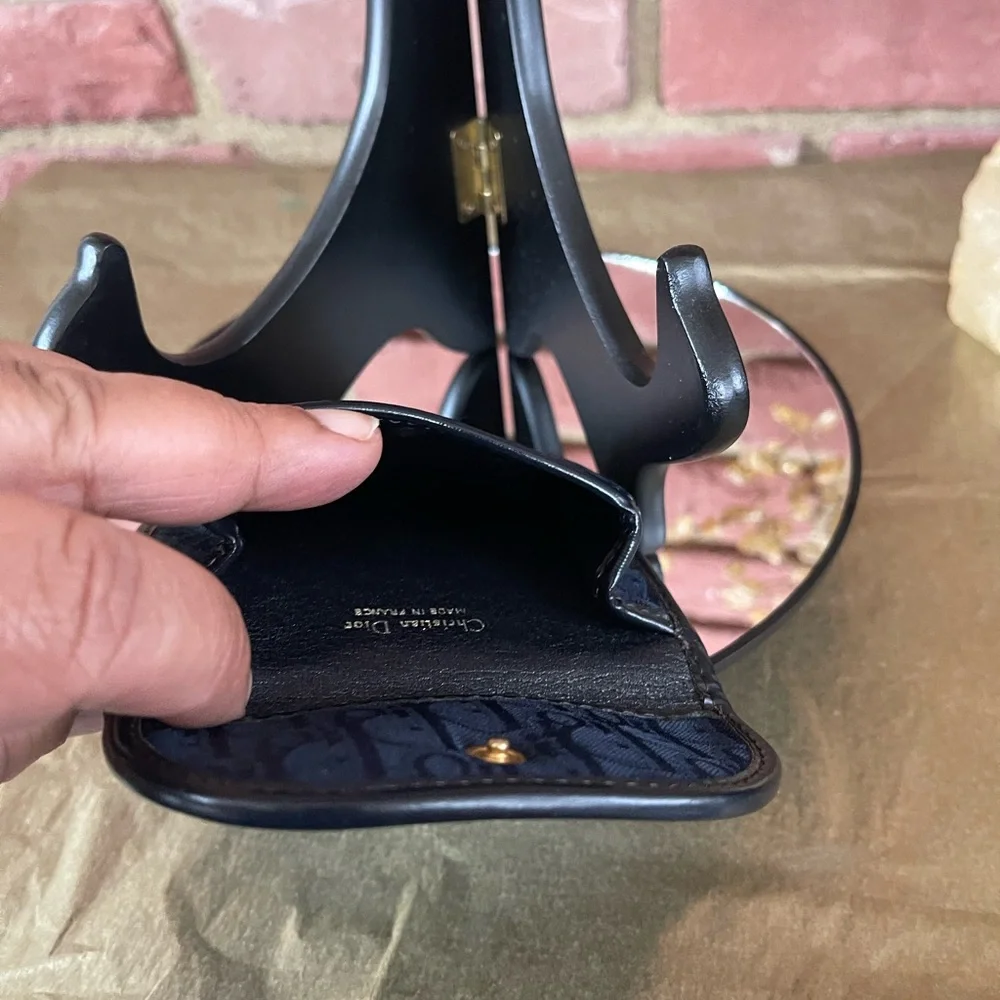 🔥Dior 🔥Dark 🔥Blue 🔥Pouch / coin purse with Gold Accent.
